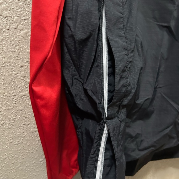 Nike 1/4 Zip Windbreaker Pullover Size Medium Gray/Red - Picture 7 of 13
